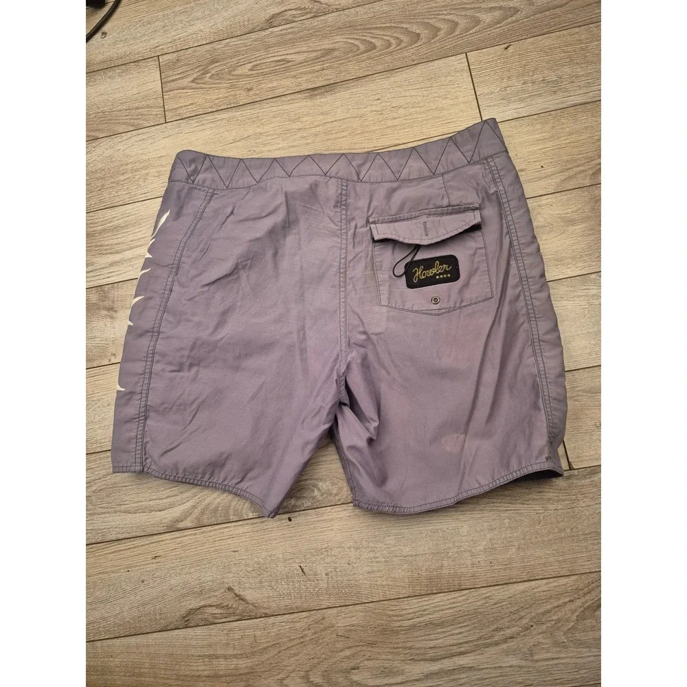 Howler Bros Mens Gray Purple Floral Embroidered Board Shorts Sz 36 Nylon Blend